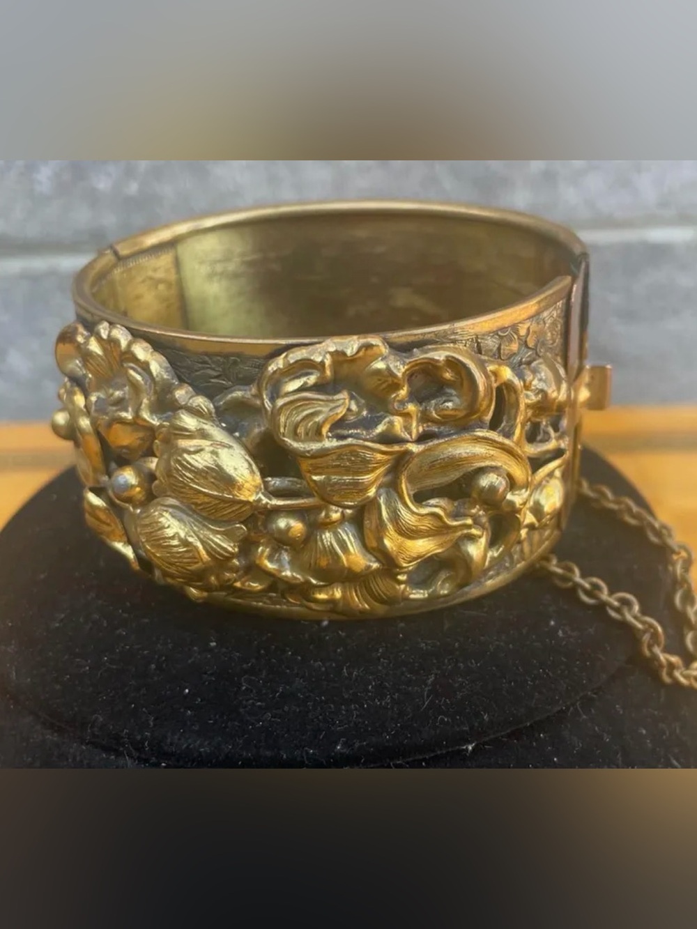 Vintage Victorian Revival Brass Repousse Floral Hinged Clamper Bracelet